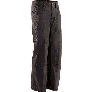  Arcteryx Mens Rampart Pants   Graphite 36   32 in. Inseam Shoes