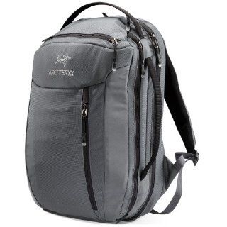 Arcteryx Blade 24 Backpack   Tungsten Shoes
