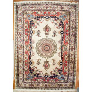 Persian Hand knotted Tabriz Wool Rug (134 x 184)