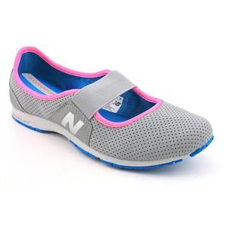 New Balance Womens WL101 Synthetic Athletic Shoe