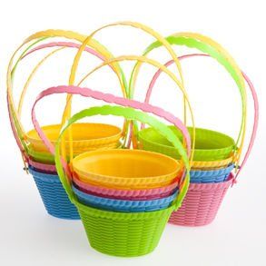 Bright Oval Plastic Baskets Toys & Games