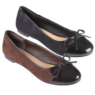 Journee Collection Womens Fullerton Round Toe Bow Accent Flats