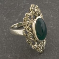 Sterling Silver Floral Green Agate and Marcasite Ring (Thailand