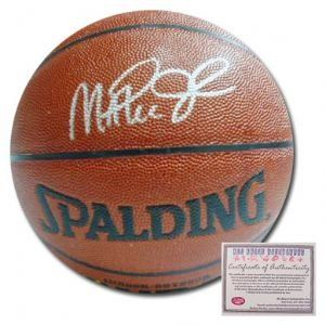 Magic Johnson Los Angeles Lakers Hand Signed Spalding NBA